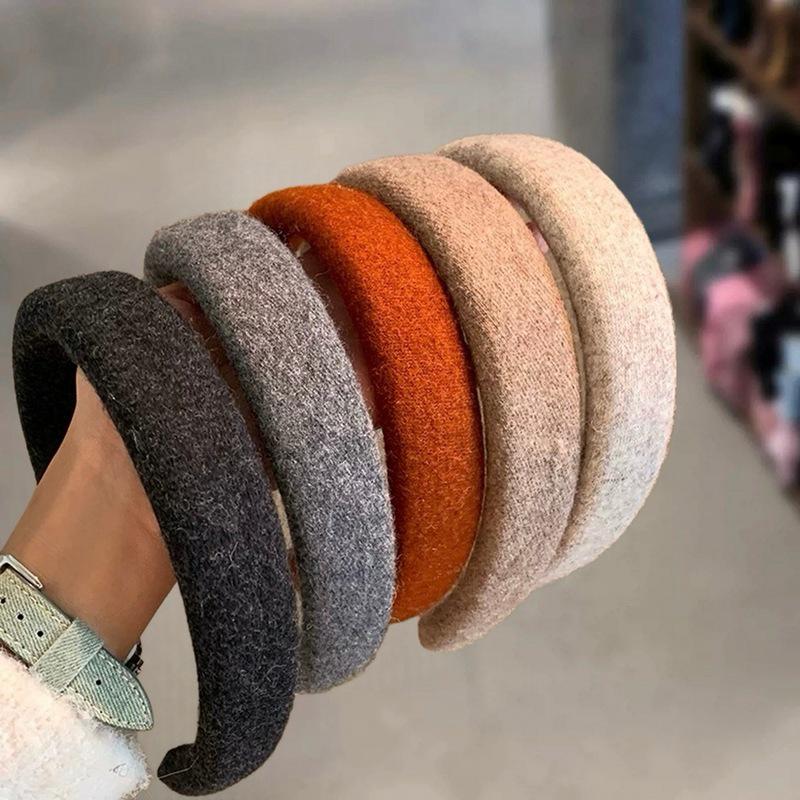 Vintage Woolen High-Crowned Headband: Versatile Autumn/Winter Accessory for Women