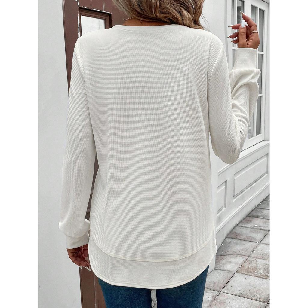 Fashionable Women's Long Sleeved Lightweight Sweater Loose Round Neck Top