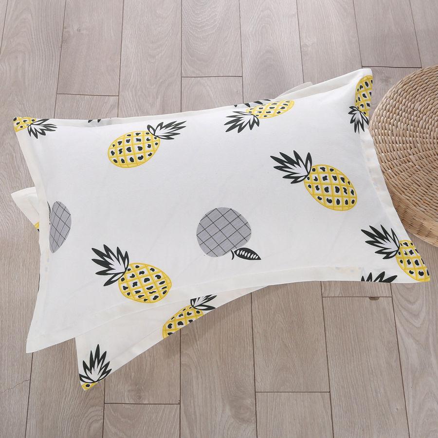 2pcs Student Dormitory Cute Print Pillowcase Home Adult Pillowcase Comfortable and Durable 48X74cm