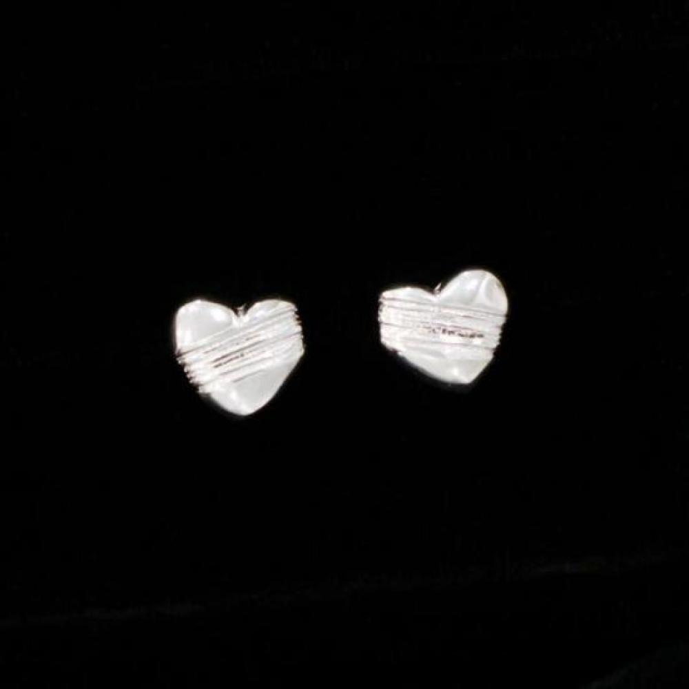 NEw Arrivals OpEn Run HEartball Earring Cracking Diagonal StErling SilvEr Mini E