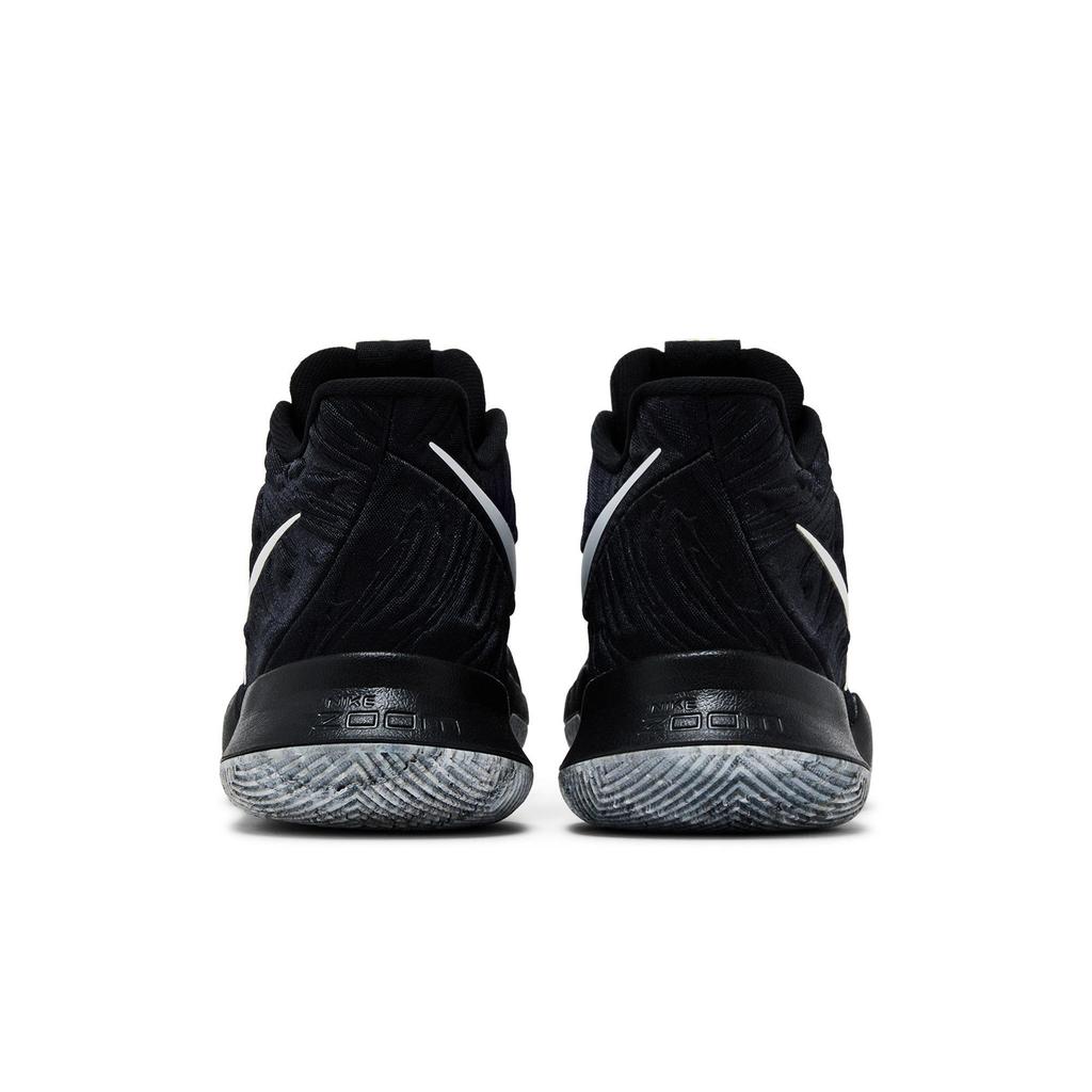 Nike Kyrie 3 'BHM' (Unisex) Black / Metallic Gold-White Basketball Shoes 852415 001
