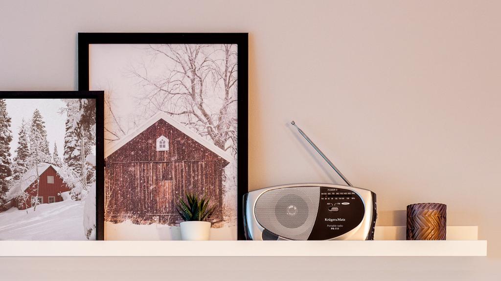 Portable radio FM AM SW network batteries KrugerMatz