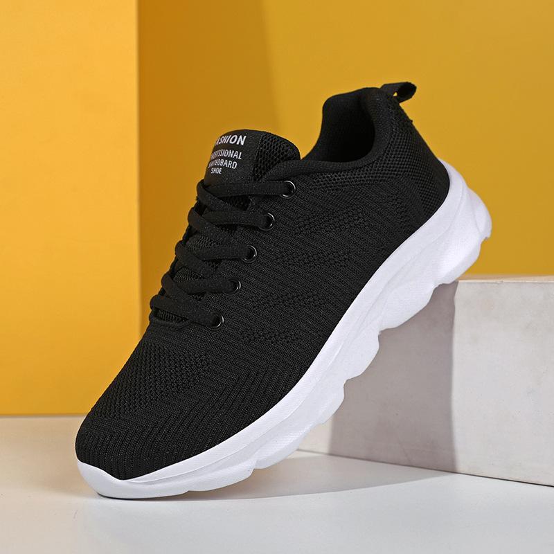 Brand women's shoes sports shoes spring and autumn new mesh breathable flat running shoes lightweight black work shoes