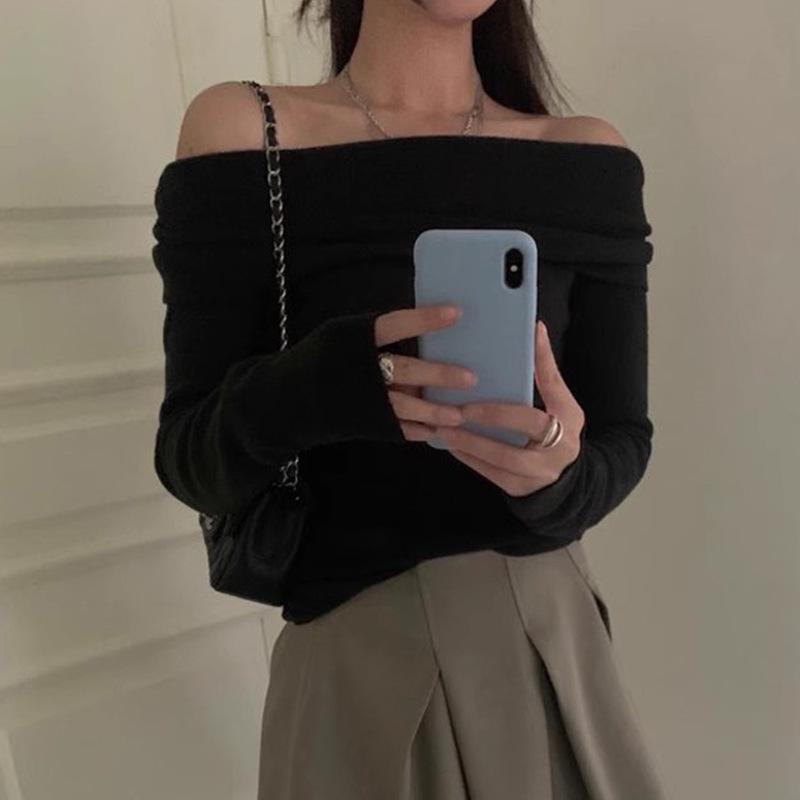 

Chic Korean One-Shoulder Knitwear: Slimming, Long-Sleeved, Soft Fabric for Autumn One Size чорний