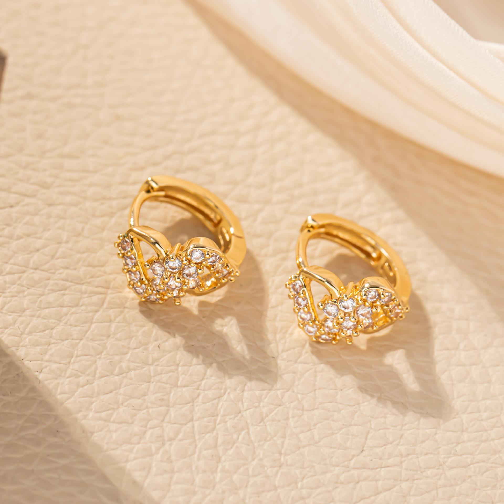 Elegant Double Ring Zirconia Dangle Earrings - Pink Chic Design