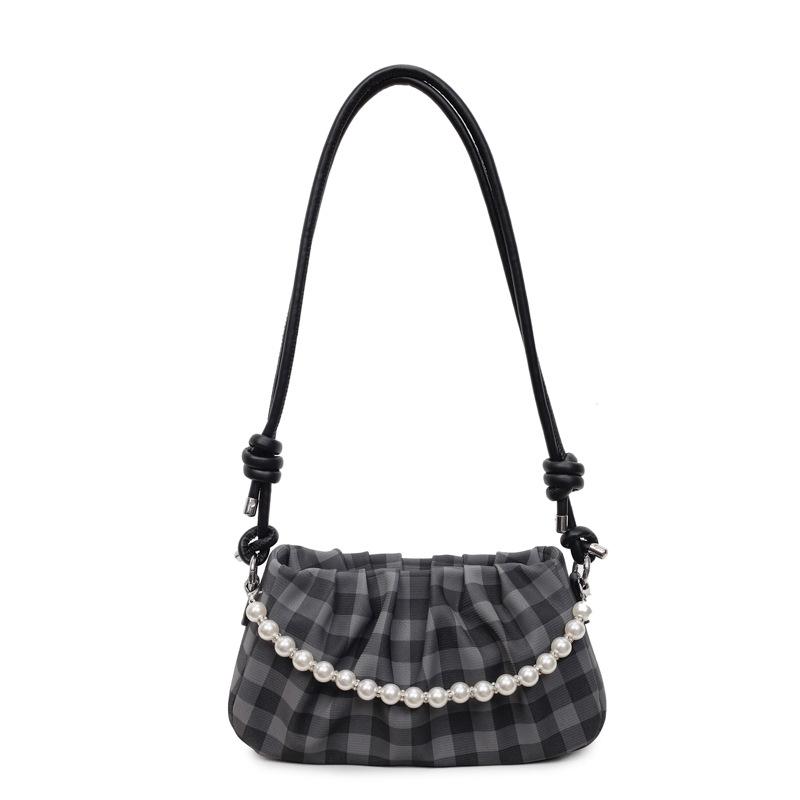 A Trendy and Niche Bag with Pleated Clouds A Trendy Underarm Bag, and A Single-shoulder Crossbody Handbag