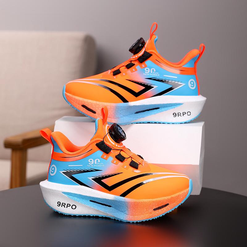 Autumn 2025 Boys' Non-Slip Running Basketball Shoes - Breathable Leather with Carbon Plate, Trendy Sports Design for Students