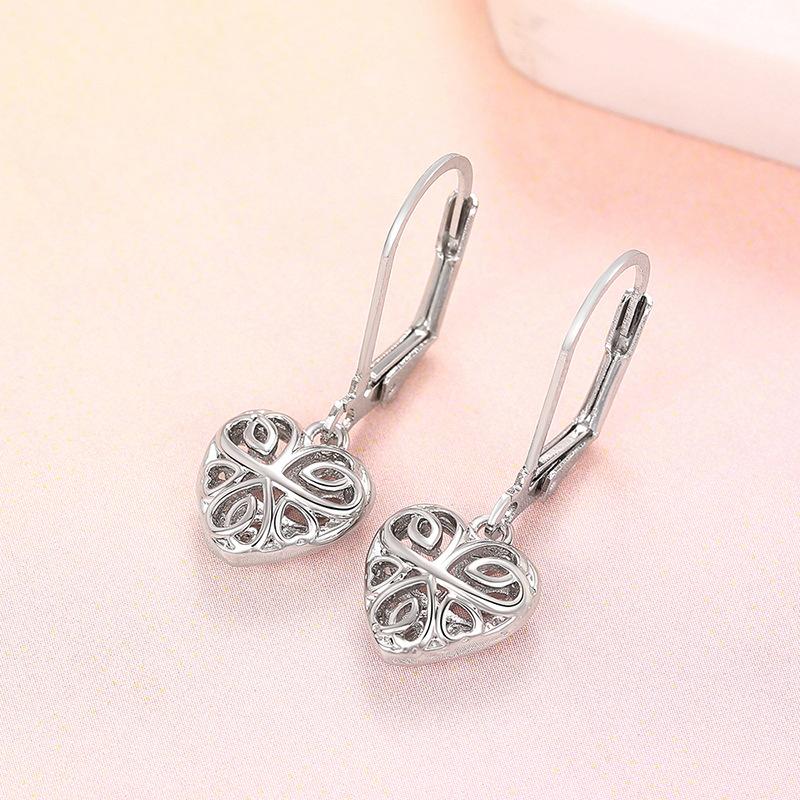 Bohemian Love Ear Buckle Women, Fashion Design Earrings, Texture Solid Color Popular Earrings