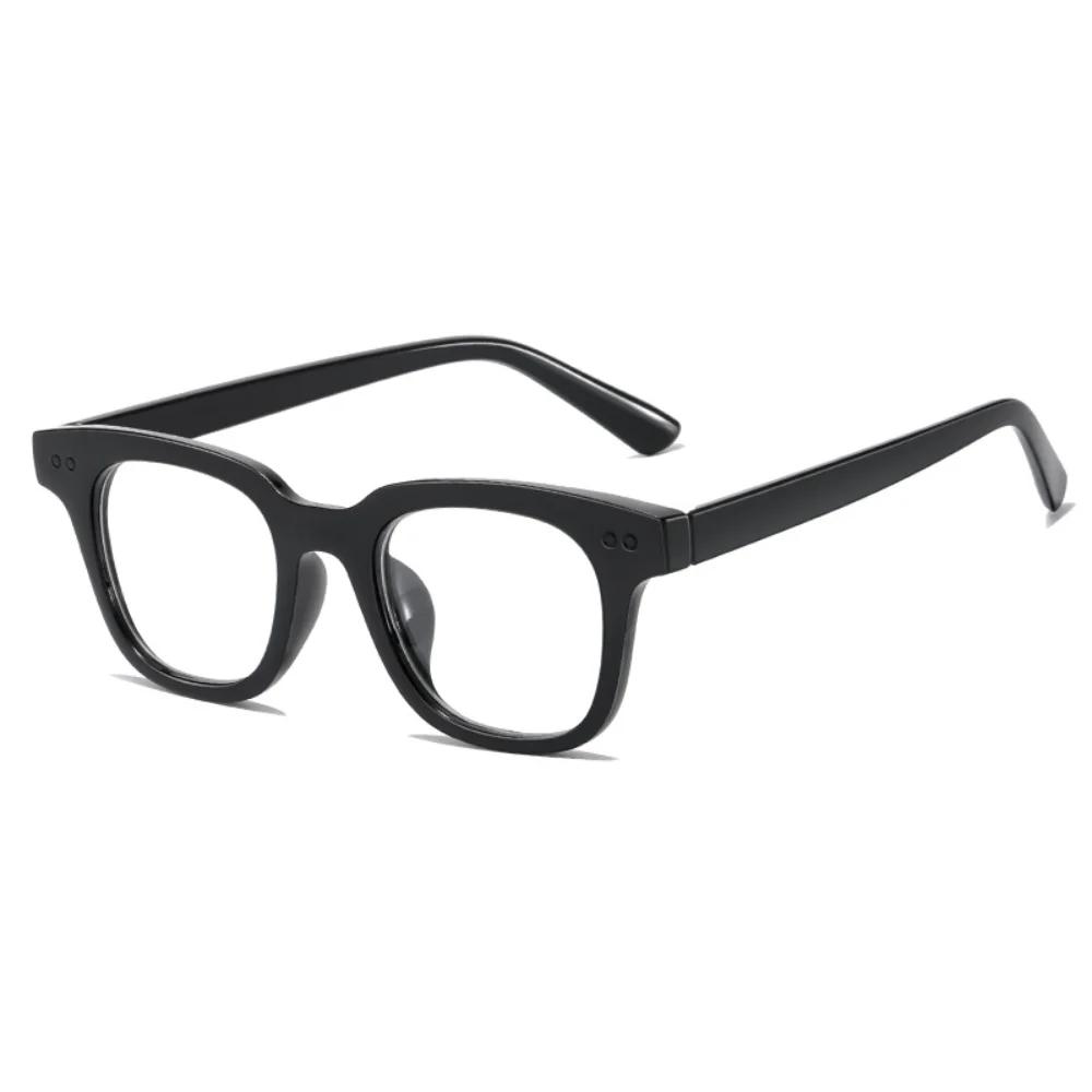 

Vintage Square Sunglasses Woman Fashion Retro Sun Glasses Female Candy Colors Shades Eyewear Brand Designer UV400 Goggles