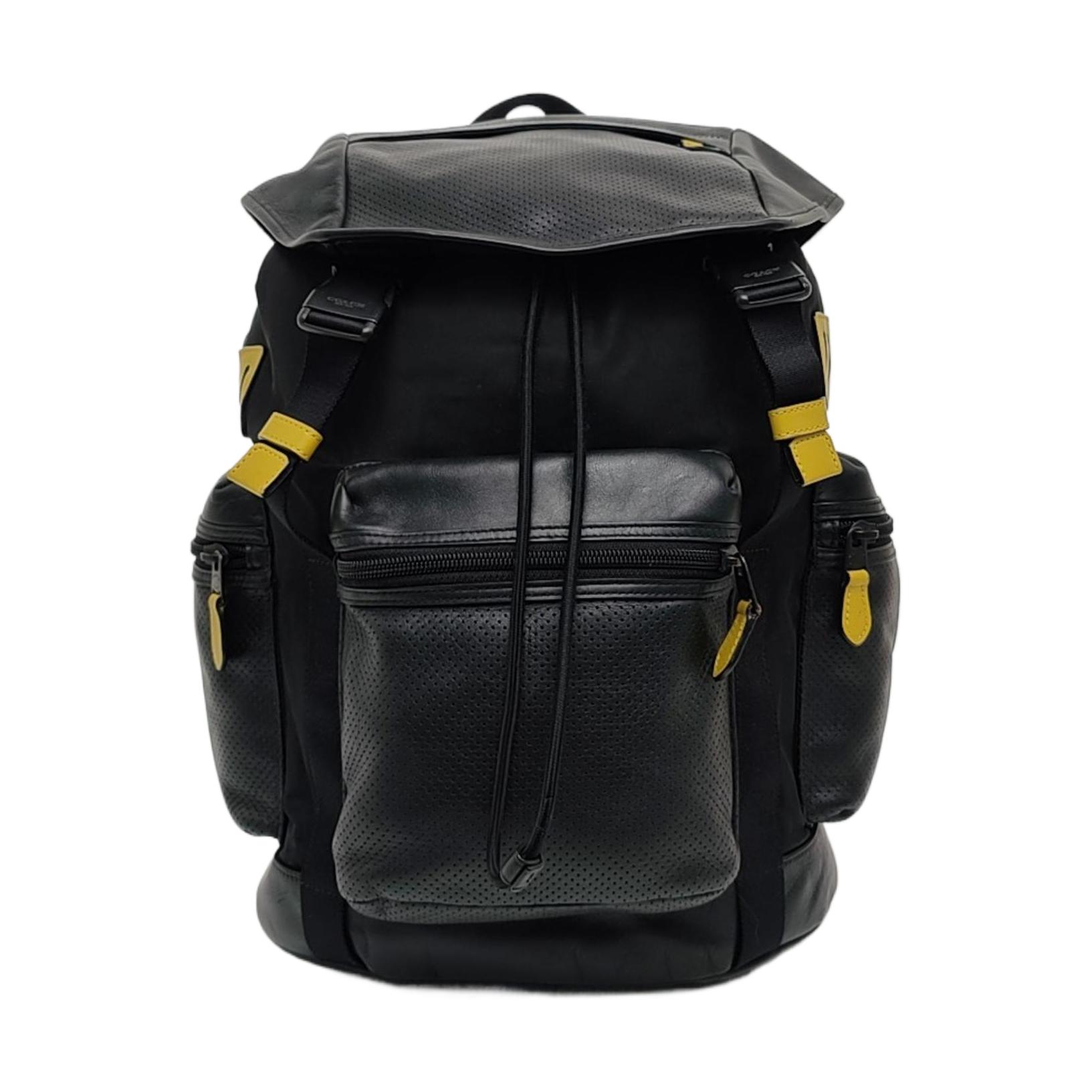 [Pre-Owned] Black Leather Backpack With Black Hardware - Good #1GRUIL5 ONE SIZE