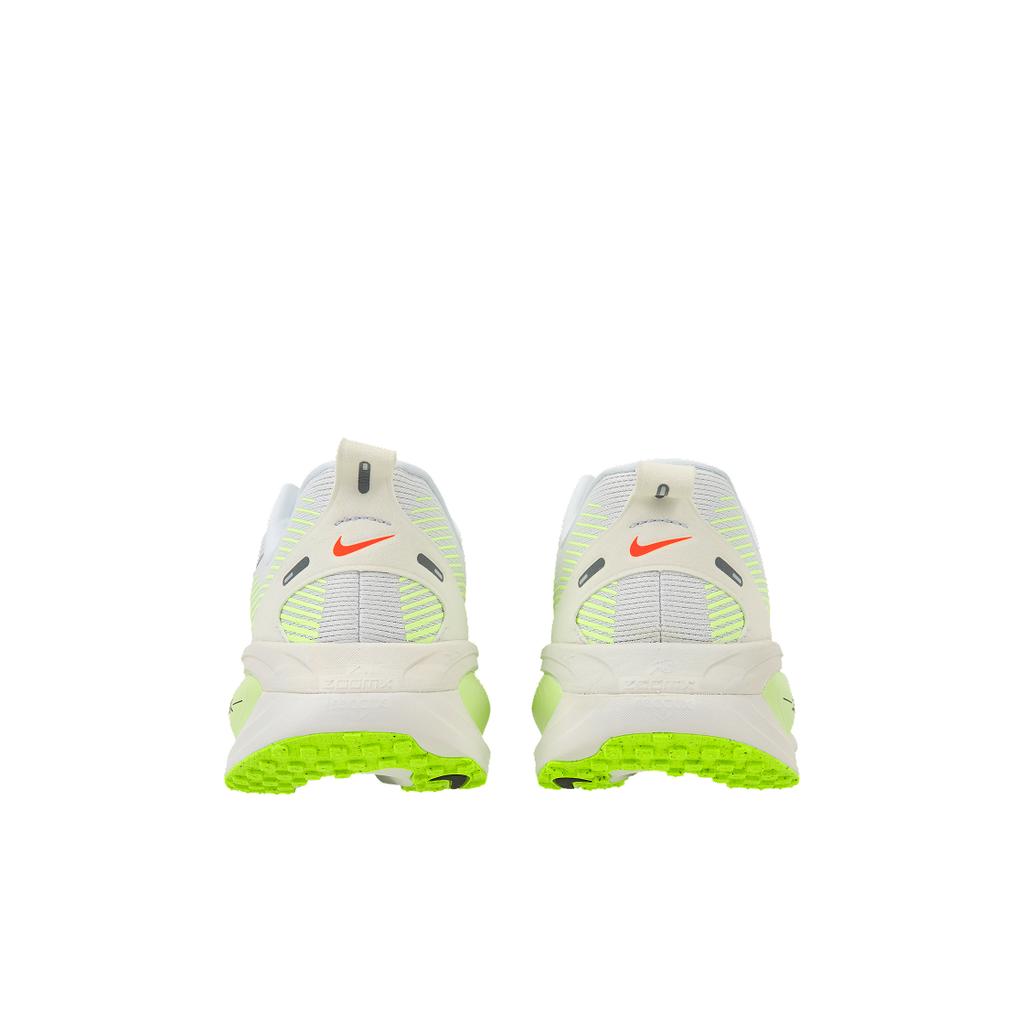 Nike Baskets Homme Vomero 18 White Volt Barely-Volt Noir HM6803-120