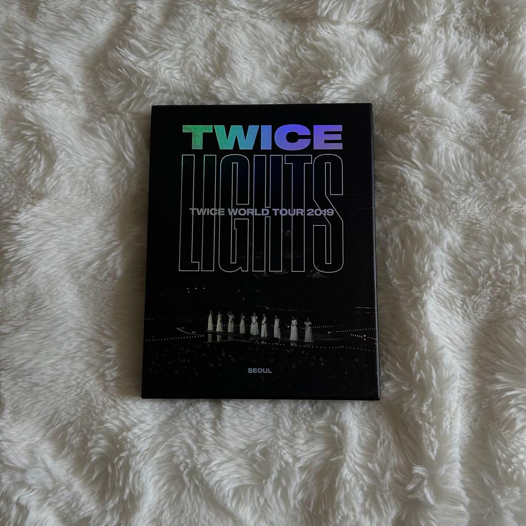 

[Б/У] TWICE WORLD TOUR 2019 LIGHTS DVD