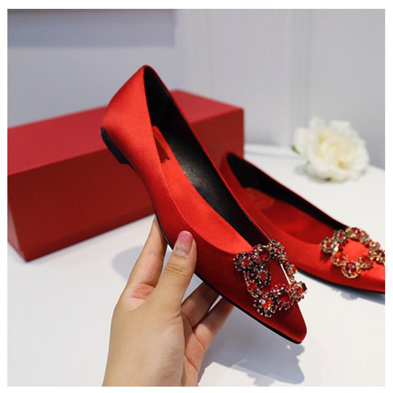 2025 New Red High Heels Wedding Shoes Rhinestone Pointed Toe Thin Heel Bride Bridesmaid Shallow Dress Pumps Women127