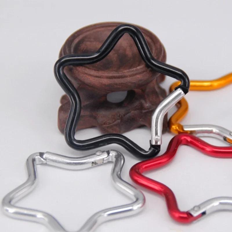 1/2/5PCS Outdoor Star Shaped Spring Locking Carabiner Clip Keychains for Backpack Camping Hiking Traveling Multicolour