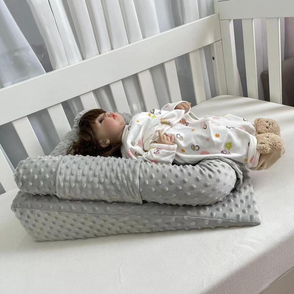 Cross-border Baby Nursing Pillow - Incline Side-lying Comfort for Breastfeeding and Sleeping