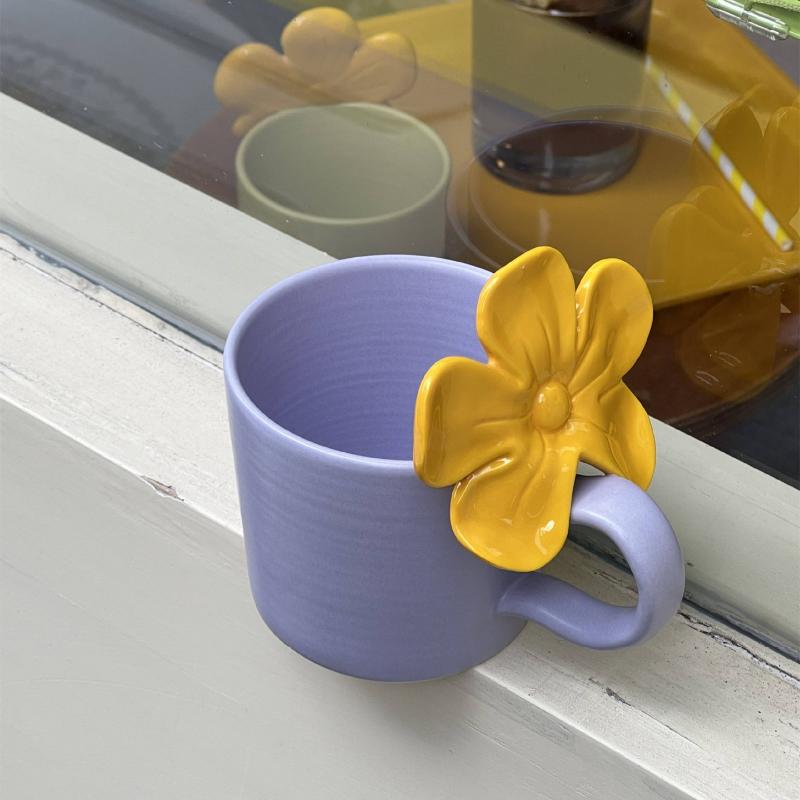 

Цветочная керамическая кружка Парные кофейные кружки Чашка для воды Чашки для чая с молоком Кофейные чашки Чашка для послеобеденного чая Молочная кружка Чайные кружки Посуда для напитков Подарки 201-300ml фиолетовый