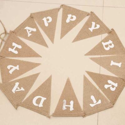 Nový Vintage Jutový Banner HAPPY BIRTHDAY Party Girlanda 13 Vlajok 16*13cm Hnedá juta + Biely
