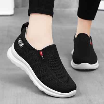 Stepping Shoes Women's 2025 New Foreign Trade Fly-woven Women's Shoes Soft-soled Casual One-pedal Mother Shoes