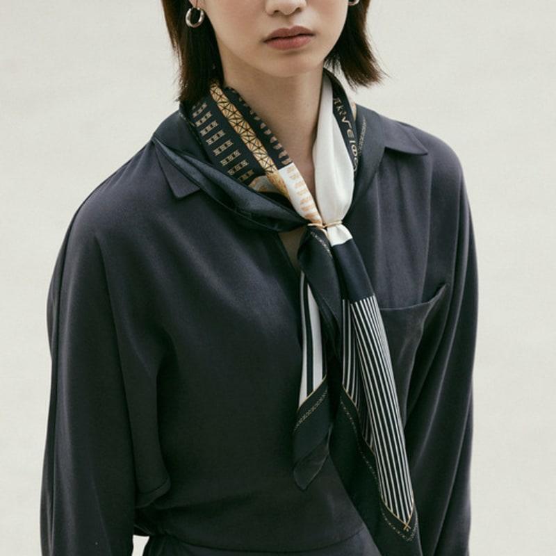 Saint Luxure Mini Square Scarf Sienne SL21FMSSN