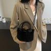 Samt Einfache Hochwertige Damen Umhängetasche Einfarbig Vielseitige Mode Schultertasche Weiche Pendler Eimer Handtasche