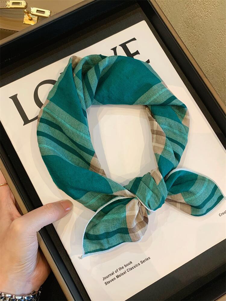 Japanese Harajuku Cotton Small Square Scarf New Korean Silk Scarf Headband Women's Spring and Autumn Floral Scarf Scarf Neck Protector Scarf