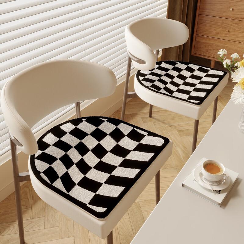 

Fumade Vintage Cashmere Style Seat Cushion