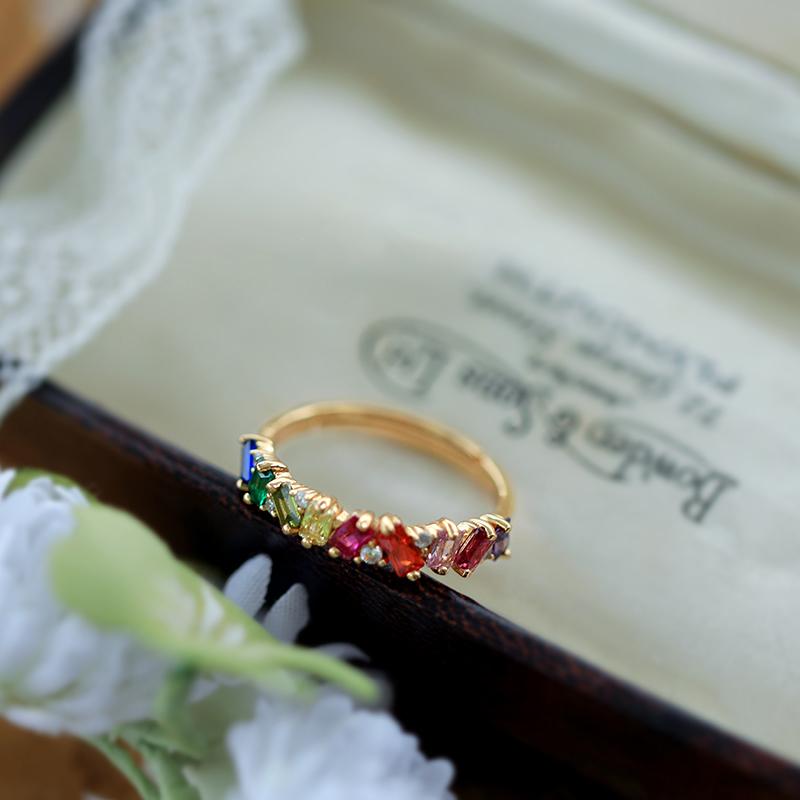 Bagues de la série pierres précieuses arc-en-ciel incrustées design original pour femmes réglables luxe léger élégantes fiançailles haute joaillerie