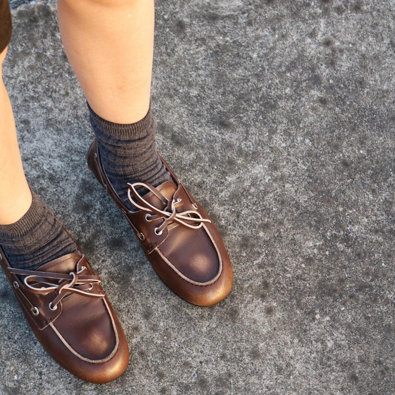 Neuer Stil Anti-Rutsch Schnürung Retro Flache Damenschuhe