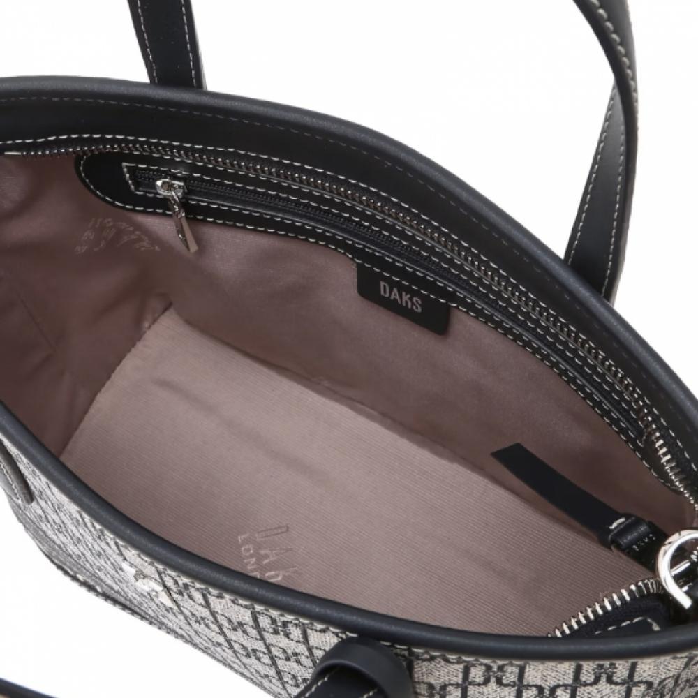 Daks Navy Dd Logo Leather Tote Bag Dcba6e801n2