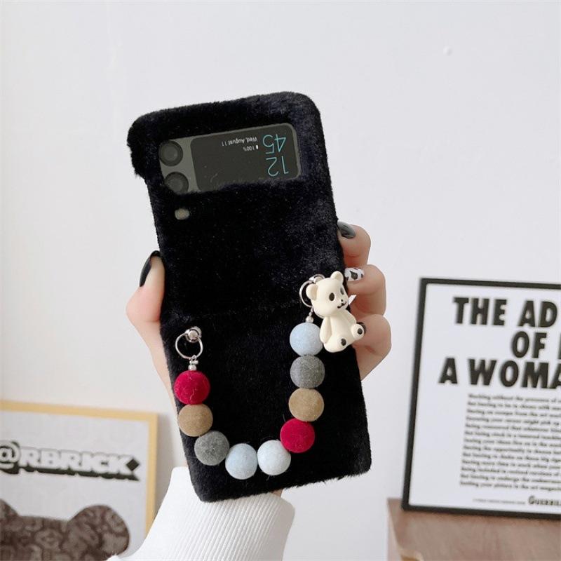 Applicable To Samsung ZFlip3 Autumn and Winter Plush Mobile Phone Case Zflip4 Bear Bracelet Fluff Case Protective Case Zflip4