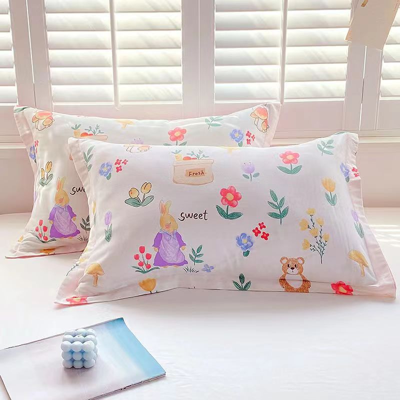 Ein Paar Kissenbezüge aus Twill-Baumwolle, 48 x 74 cm, für alle Jahreszeiten