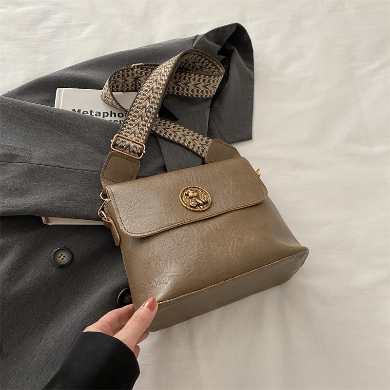 Beliebte Tasche Bucket Bag Damen Neue Retro Trendige Textur Schultertasche Modische Breiter Schultergurt Umhängetasche