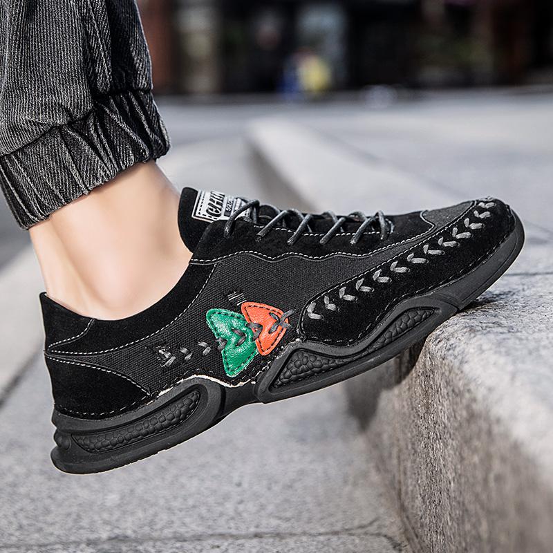 Brand Men Casual Shoes Fashion High Quality Men Platform Sneakers Lightweight Outdoor Running Shoes Non Slip Men Tenis Shoes New