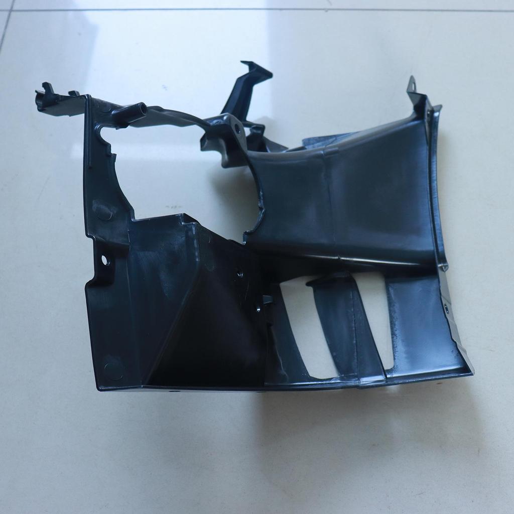 BMW F30 Suport Cadru Lampă de Ceață – Piesă de Poziționare (51118062633, 51118062634)