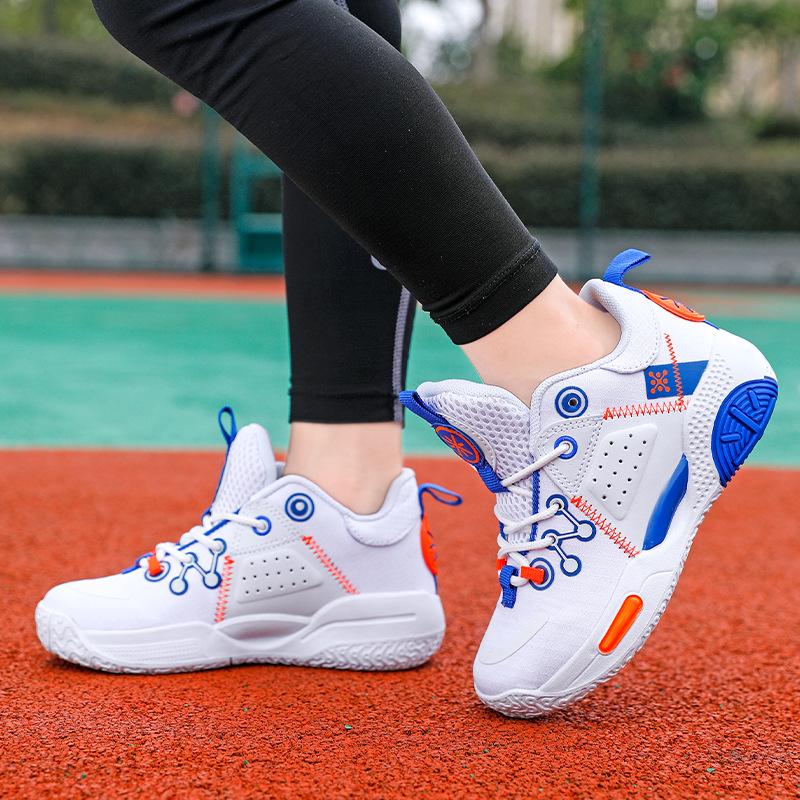 22 spring new children's sports shoes, city basketball shoes, students, children's running shoes, classmates