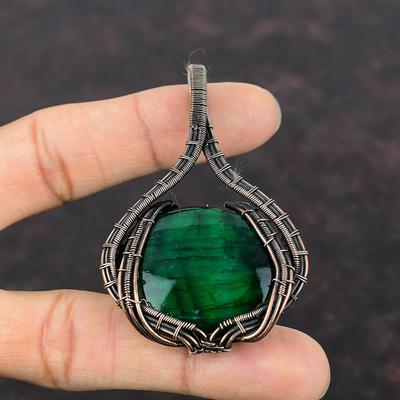 Pendente in Labradorite Fuoco Verde Filo di Rame Avvolto Gioielli con Pietre Preziose Delicato Pendente in Rame Gioielli Fatti a Mano Pendente Wire Wrap Regalo per la Mamma