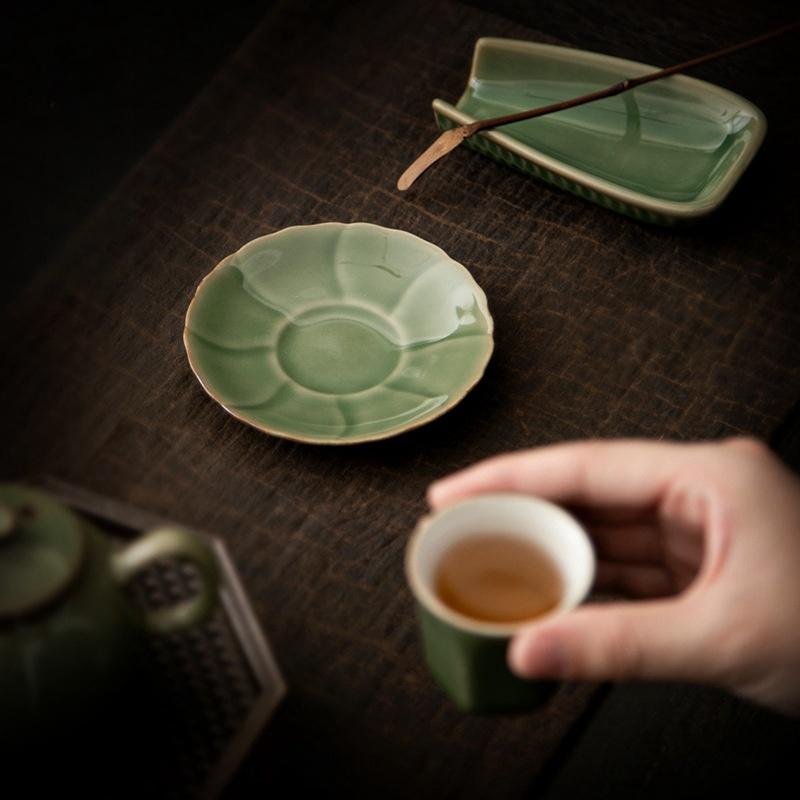 Japanese Retro Petal Coaster Home Kitchen Ceramic Anti-scald Heat Insulation Cup Base Kung Fu Teaware Tea Ceremony Accessories