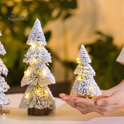 Desktop Miniature Snow Pine Tree with Wooden Base Simulation Pine Needle Mini Christmas Tree Ornament Photography Props Winter Holiday Home