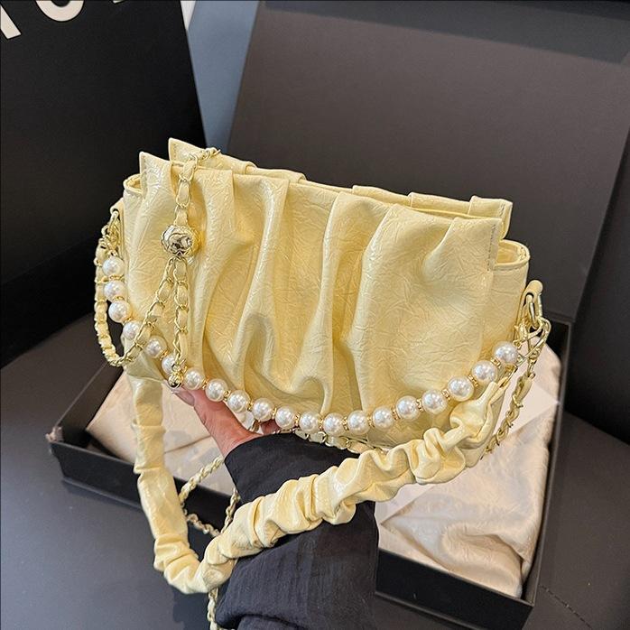 Pearl Chain Underarm Bag Women's Fashion Pleated Shoulder Bag New Messenger Bag