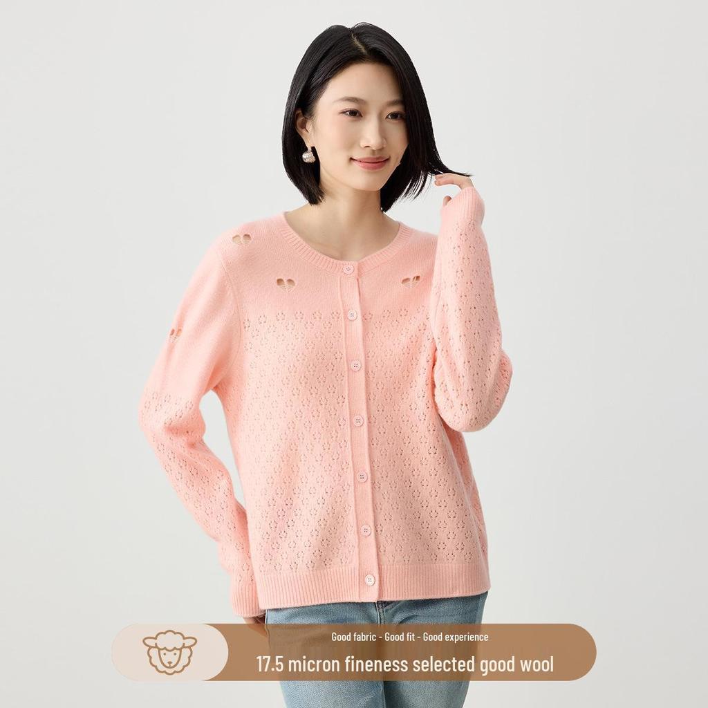 Northern Deer Heart-Shaped Jacquard Knit Wool Cardigan