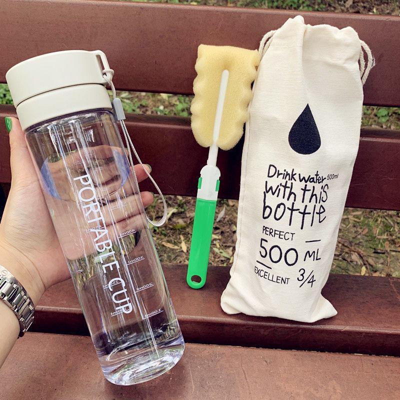 "Durable, High-temperature-resistant Sports Water Cup, Portable and Unisex Design with Large Capacity for Students."
