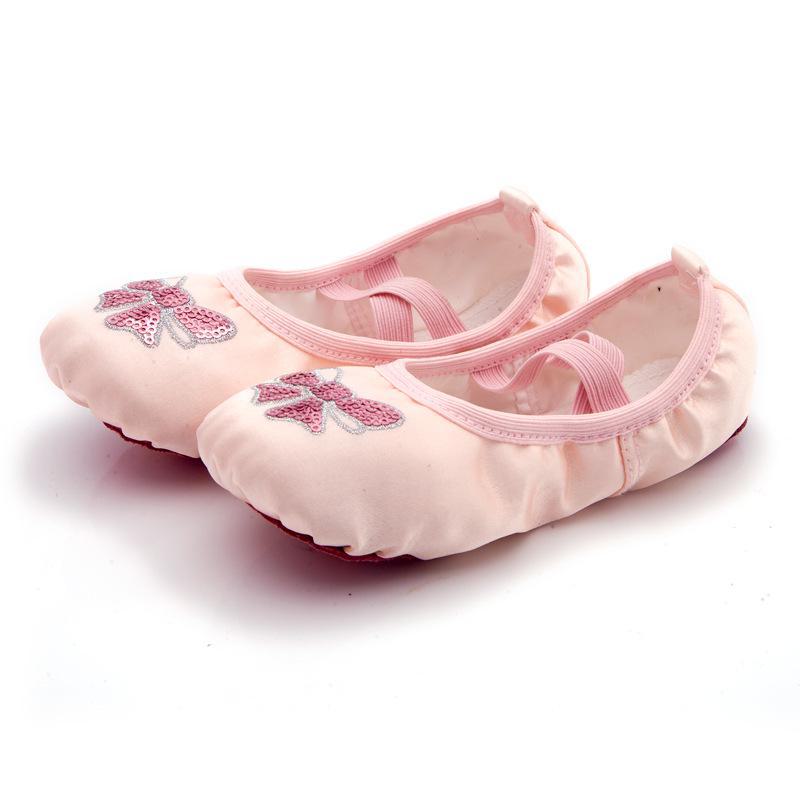 

Дитячі атласні балетні туфлі з вишитою короною та малюнком котячого кігтя. 29