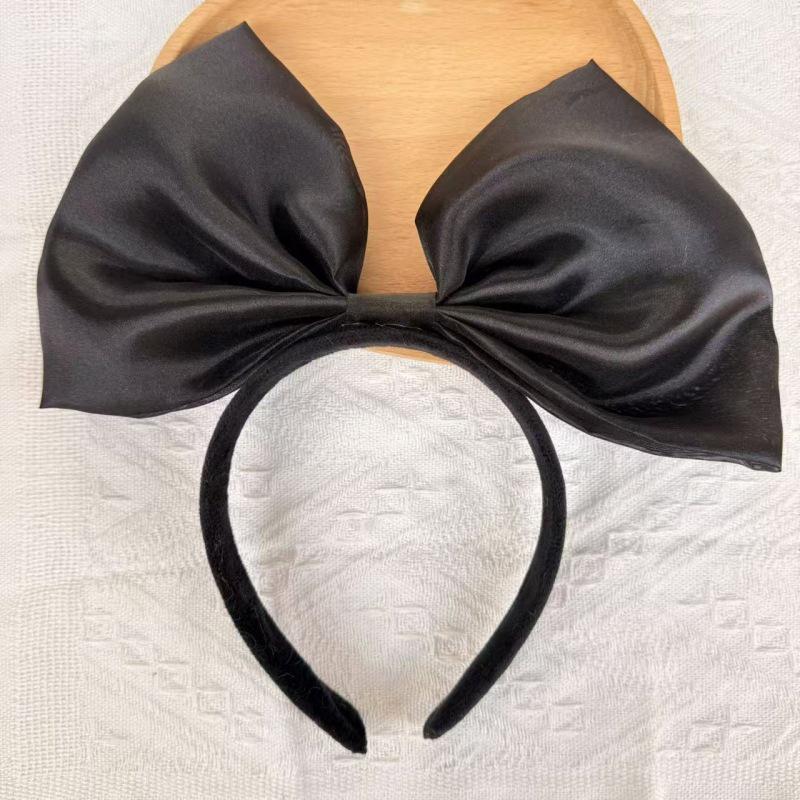 Cartoon Plush Headband: Cute Hair Accessory for Women & Kids, Perfect for Face Washing