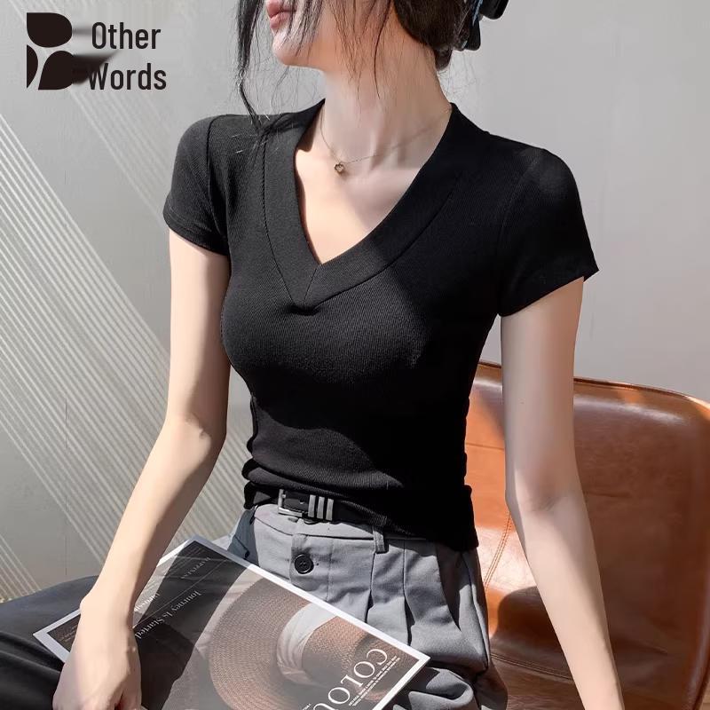 V-Neck Fishbone Short Sleeve T-Shirt L