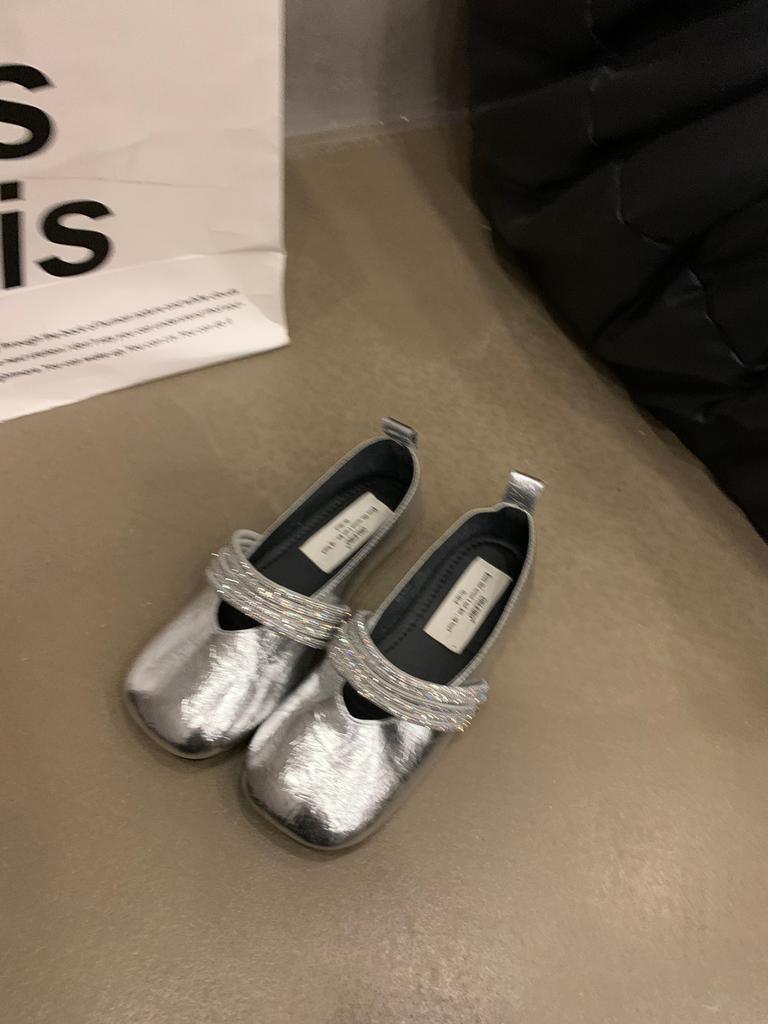 Women Slippers Rhinestone Fashion Summer Shoes For Women Flats Half Slippers Plus Size Women Mullers