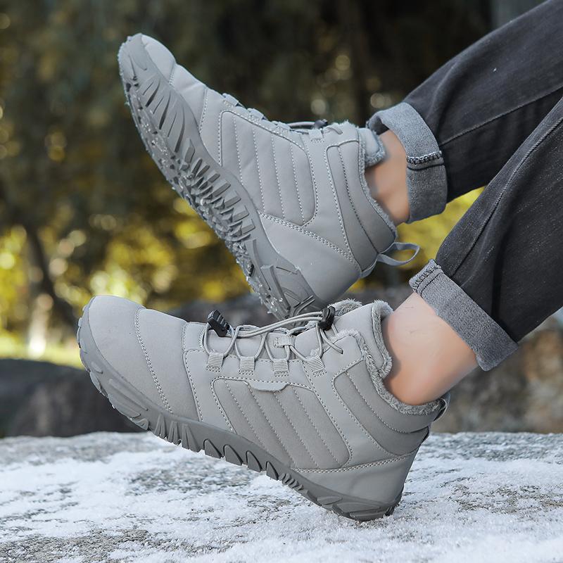 Plush Women's Snow Boots High-top Cotton Shoes Men's Warm Short Boots Non-slip Winter Outdoor Walking Shoes