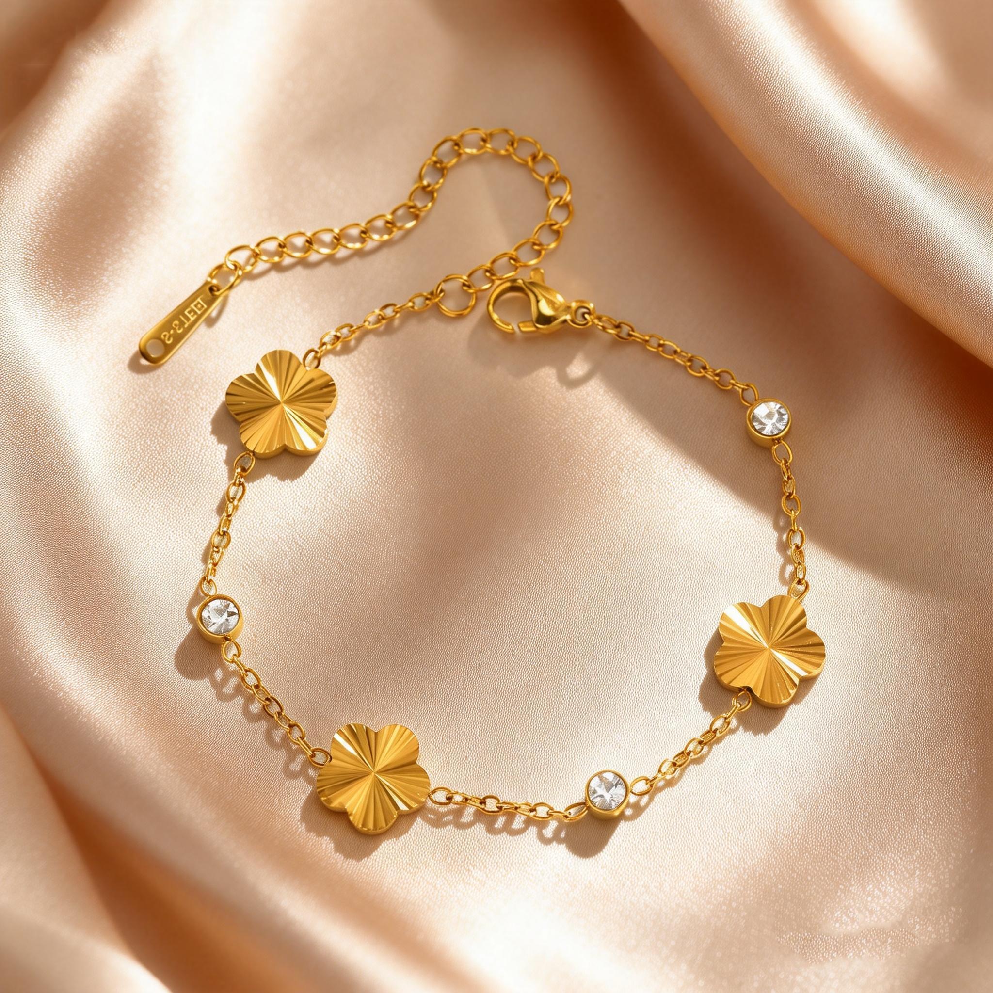

Double Sided Five Leaf Petals Flower Necklace Stainless Steel Zircon Charm Necklace Bracelet for Women Luxury Jewelry Set