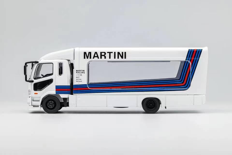 Gaincorp Products 1/64 Mitsubishi FUSO Truck MARTINI Finished Product