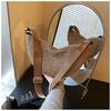 Woven Messenger Bag One Shoulder Underarm Dumpling Bag 2025 New Simple and Fashionable Straw Beach Bag Messenger Bag