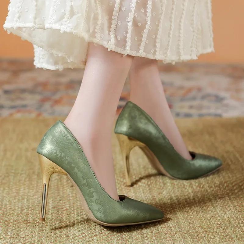 

2024 Women Shoes Stiletto High Heels Fashion Pointed Toe Printing Heel Shoes Ladies Office Party Wedding Shoes Women Pumps